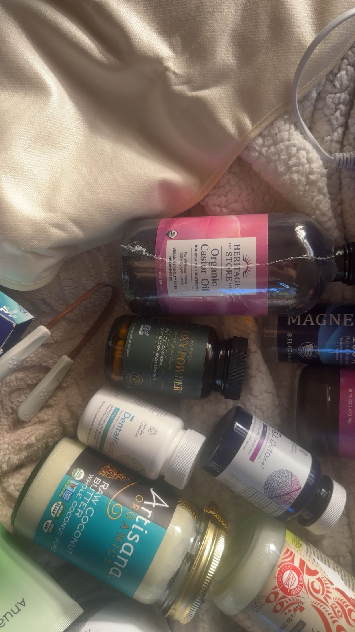 | 2️⃣ | سيدة النظافة، المُر الحِلو